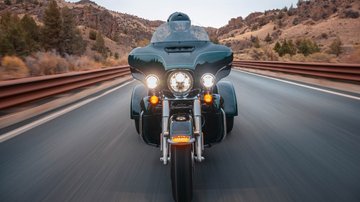 Tri Glide Ultra motosiklet