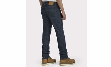 tapered jean