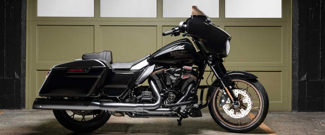 Street Glide™ ST  Harley-Davidson® Mons