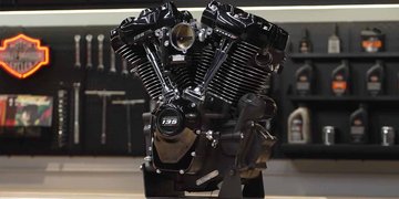 Screamin Eagle 131 Performance Crate Engine Video Overview