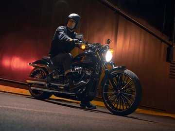 Foto promocional das motocicletas Cruiser