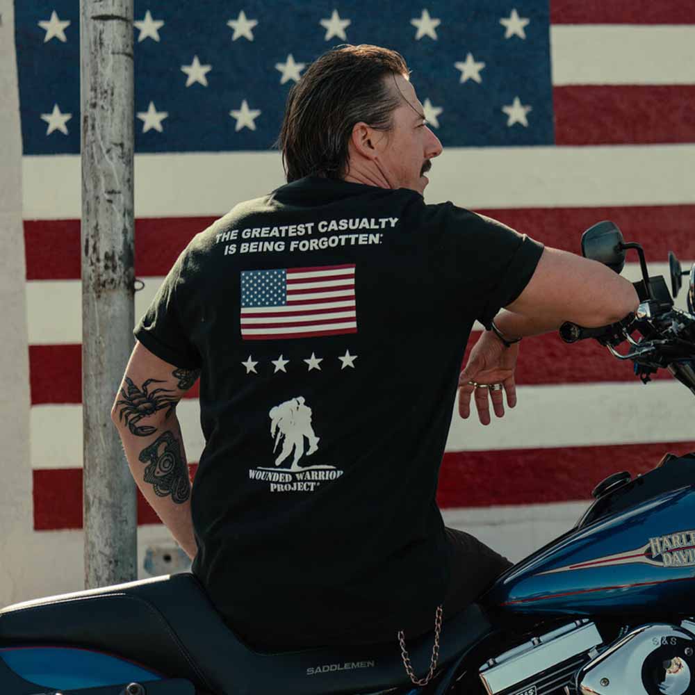 Man on bike in tshirt