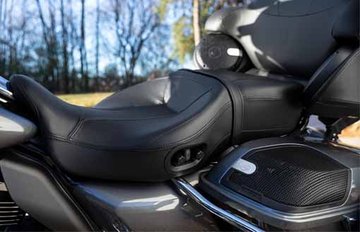motorcycle seat and speakers
