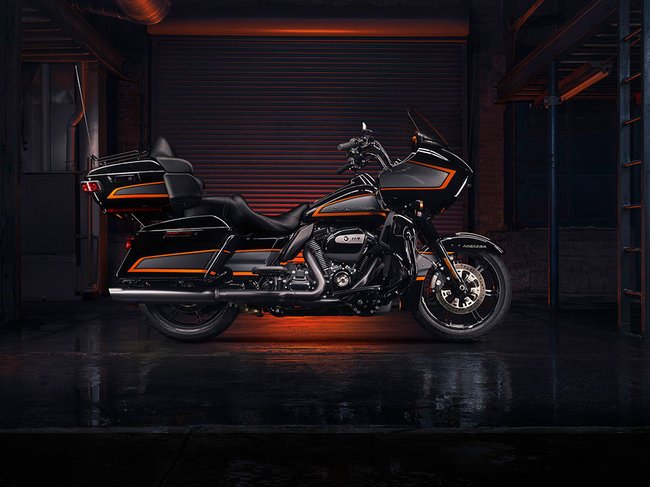 Apex factory paint on a Road Glide Limited motorcycle