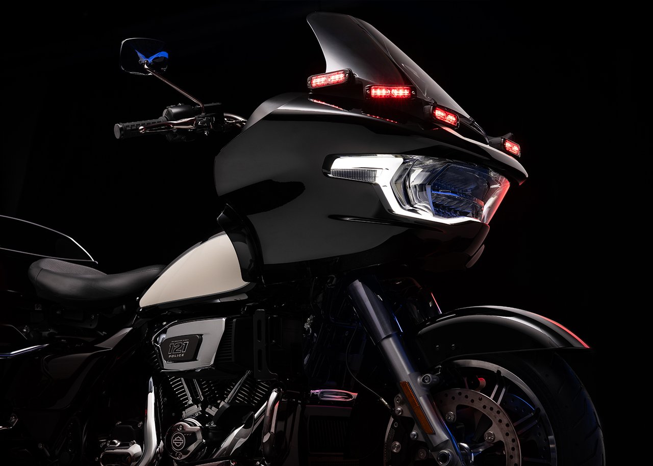 Police Road Glide lights