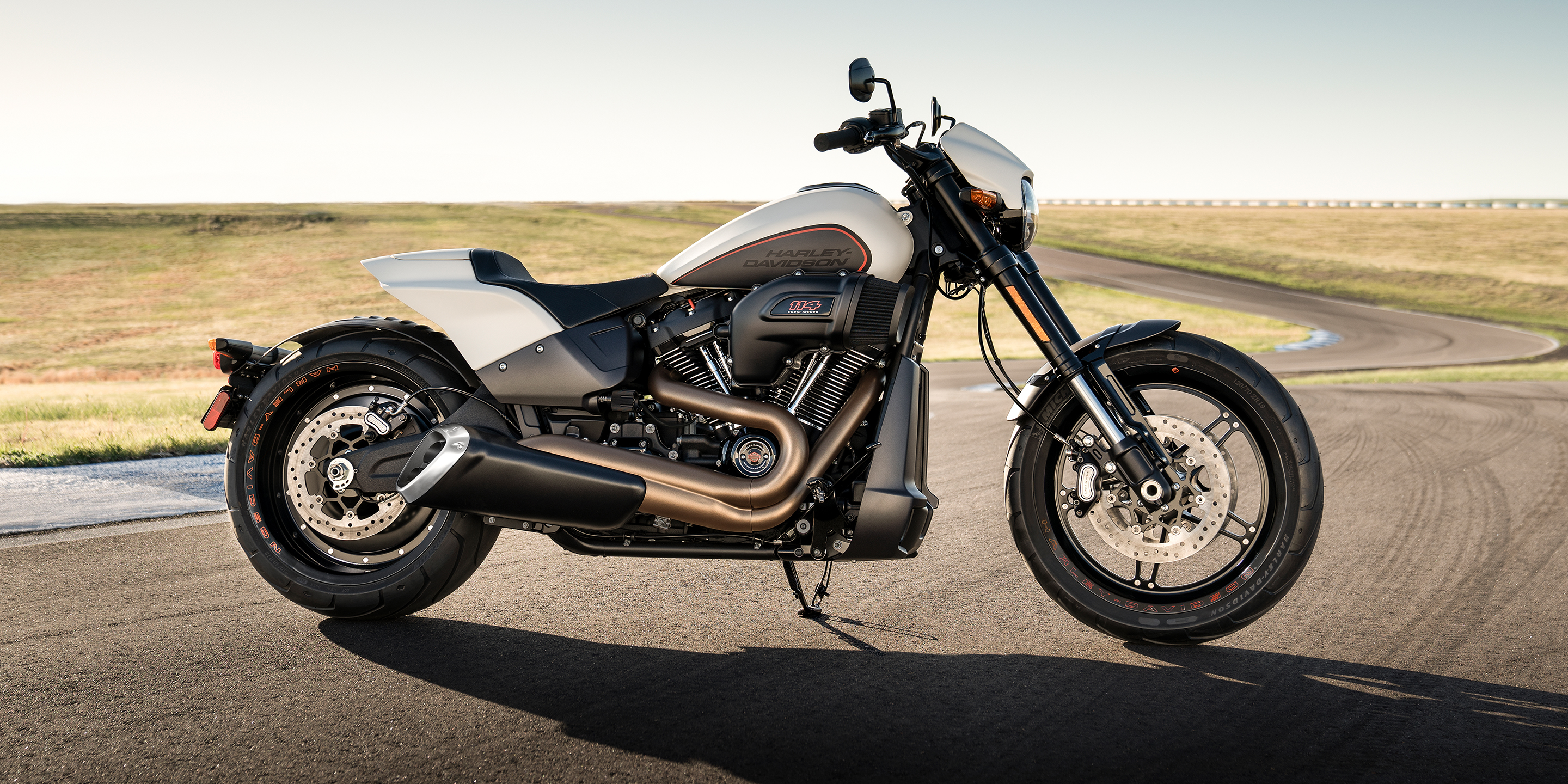  2019 FXDR Motorcycle Harley Davidson USA