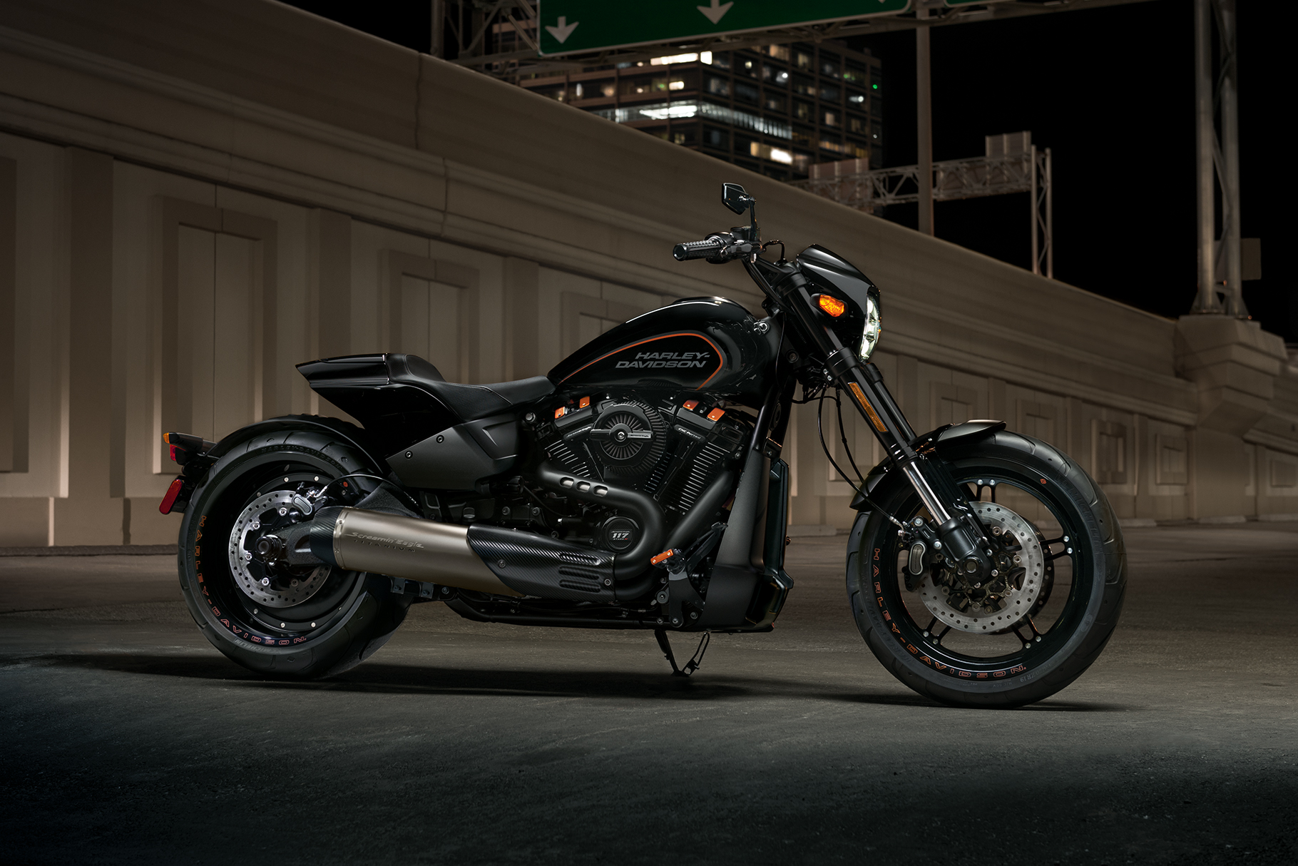  2019  FXDR Motorcycle Harley  Davidson  USA