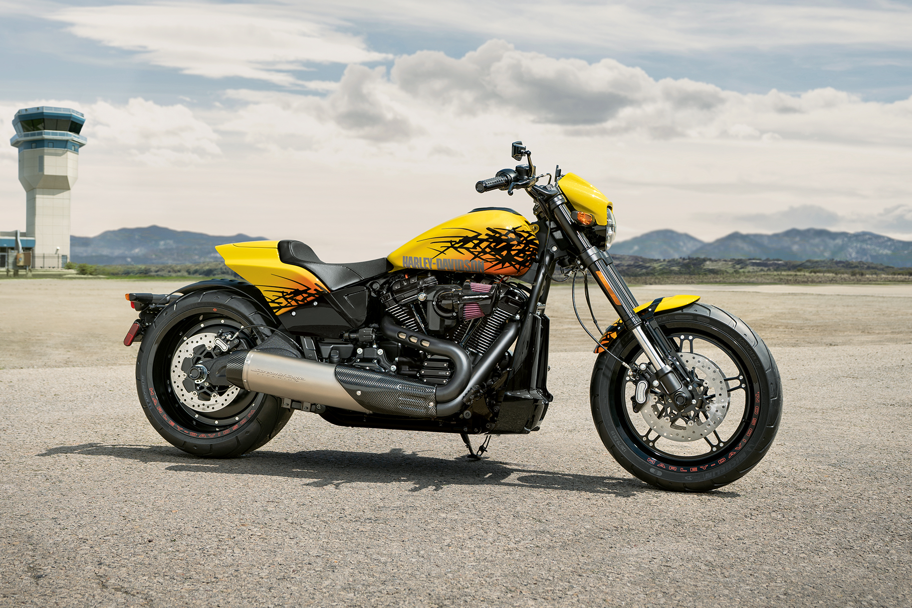  2019  FXDR Motorcycle Harley  Davidson  USA 