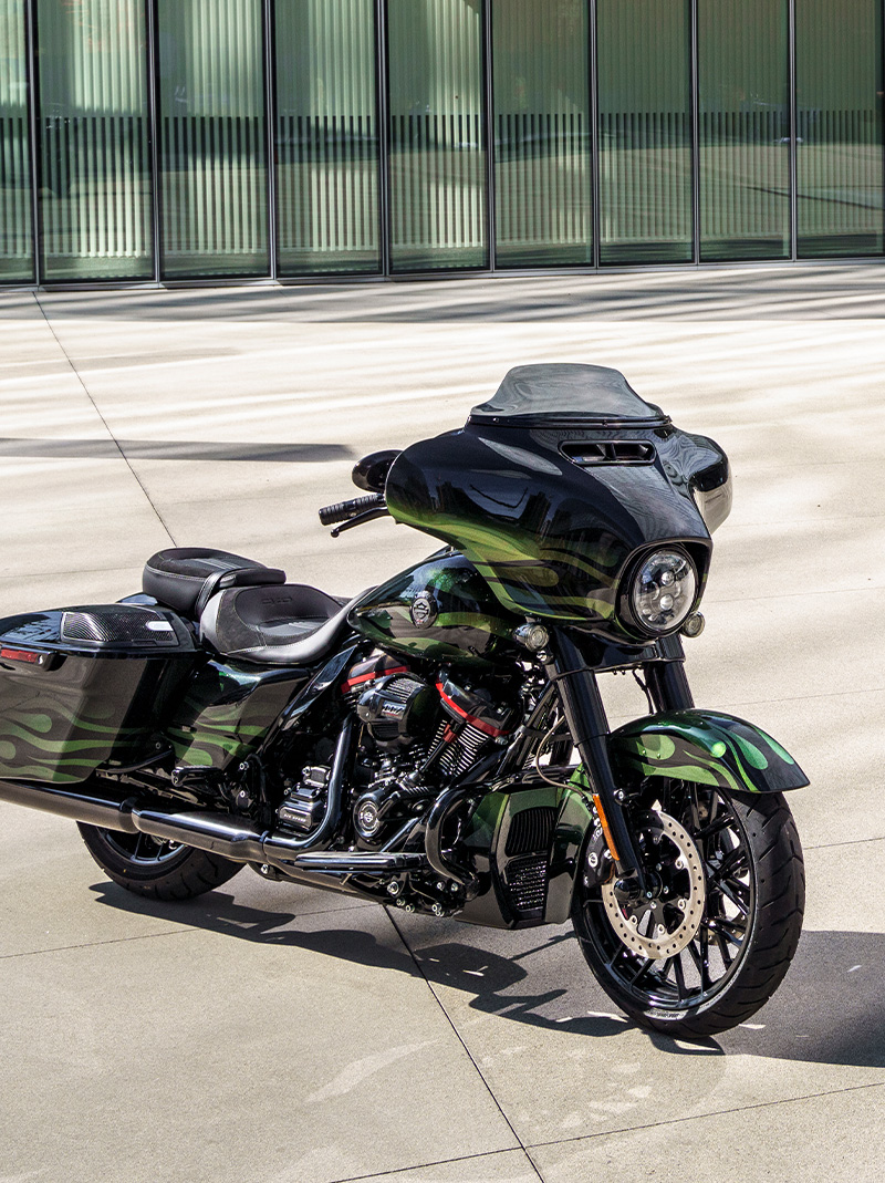 มอเตอร์ไซค์ Harley-Davidson CVO Street Glide ปี 2022