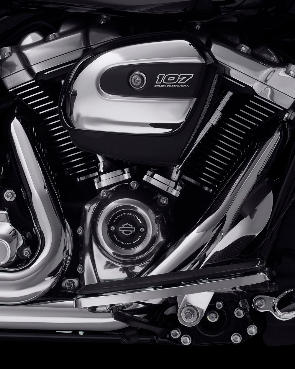 Motor Milwaukee-Eight V-Twin en una motocicleta Electra Glide™ Standard 2022