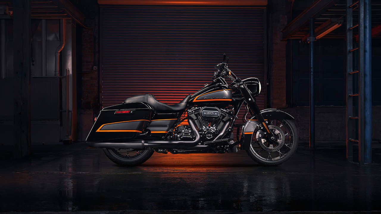 Road King Special mit Apex Factory Custom Lackierung
