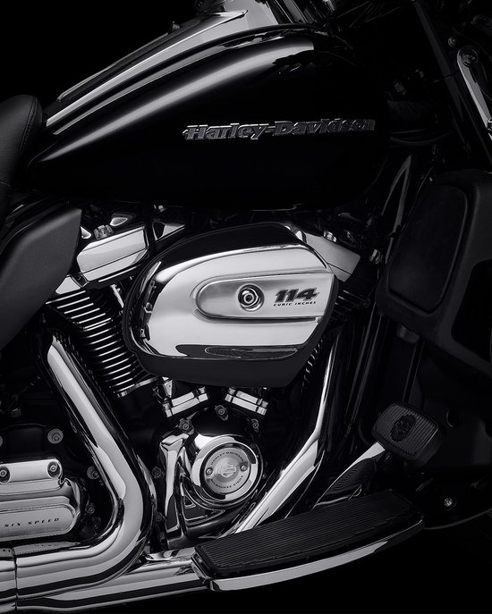 Milwaukee-Eight 114 Engine on a 2022 Ultra Limited motorcycle
