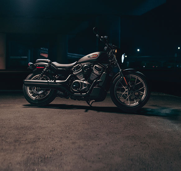 Prezentační snímek motocyklu Nightster Special