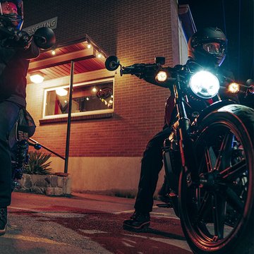 Nightster摩托车骑行视频静止画面