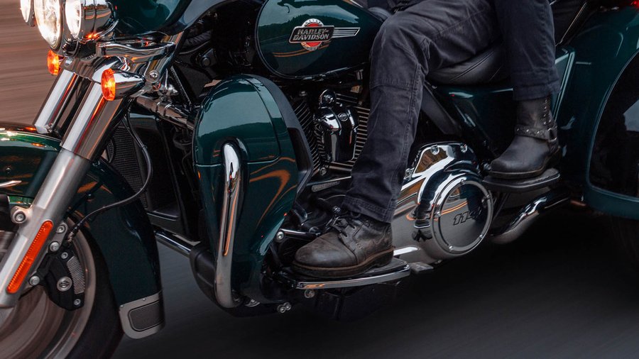 Tri Glide® Ultra  Iron Steed Harley-Davidson