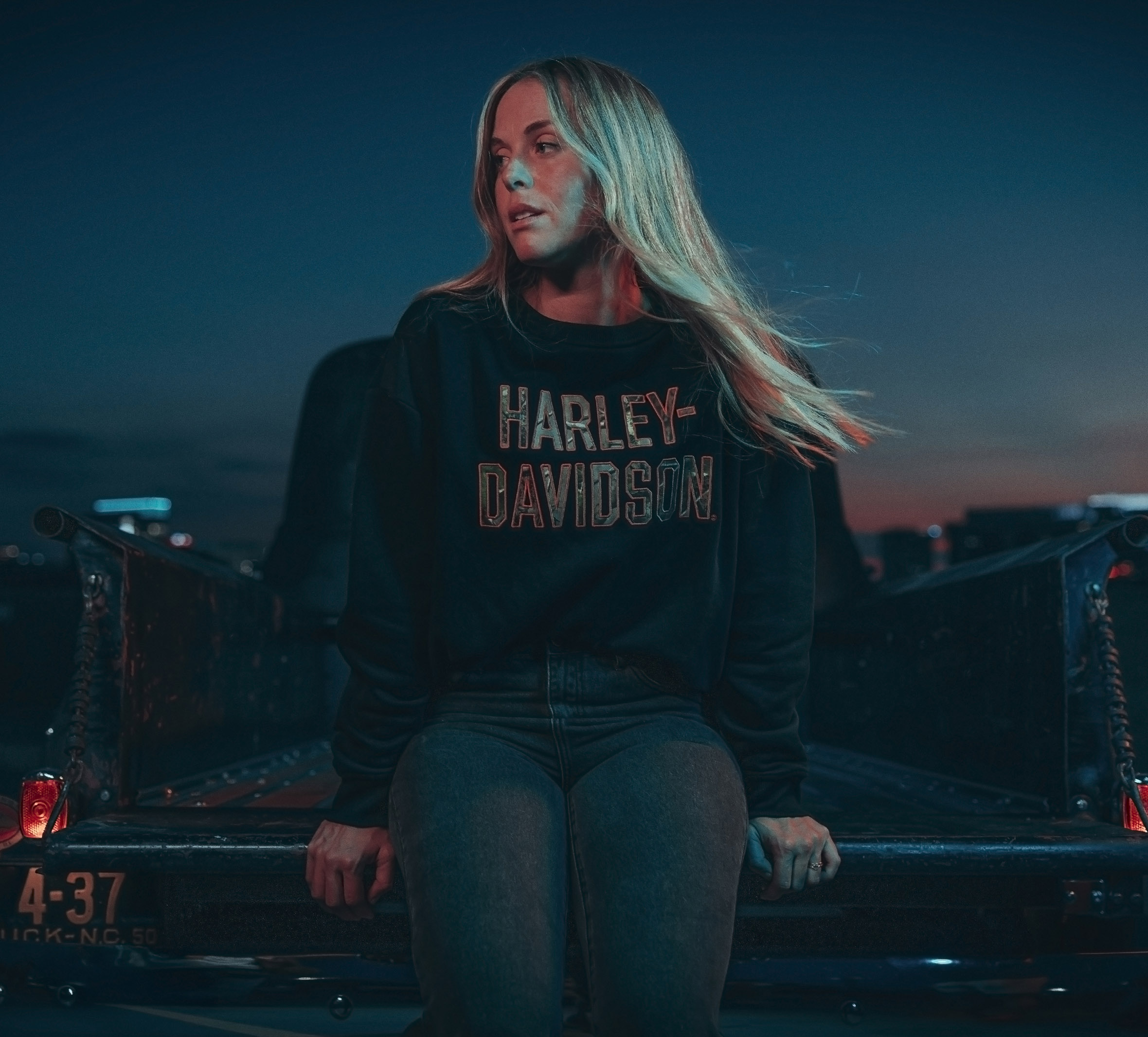 Women's H-D® Realtree® APG Fleece Crew