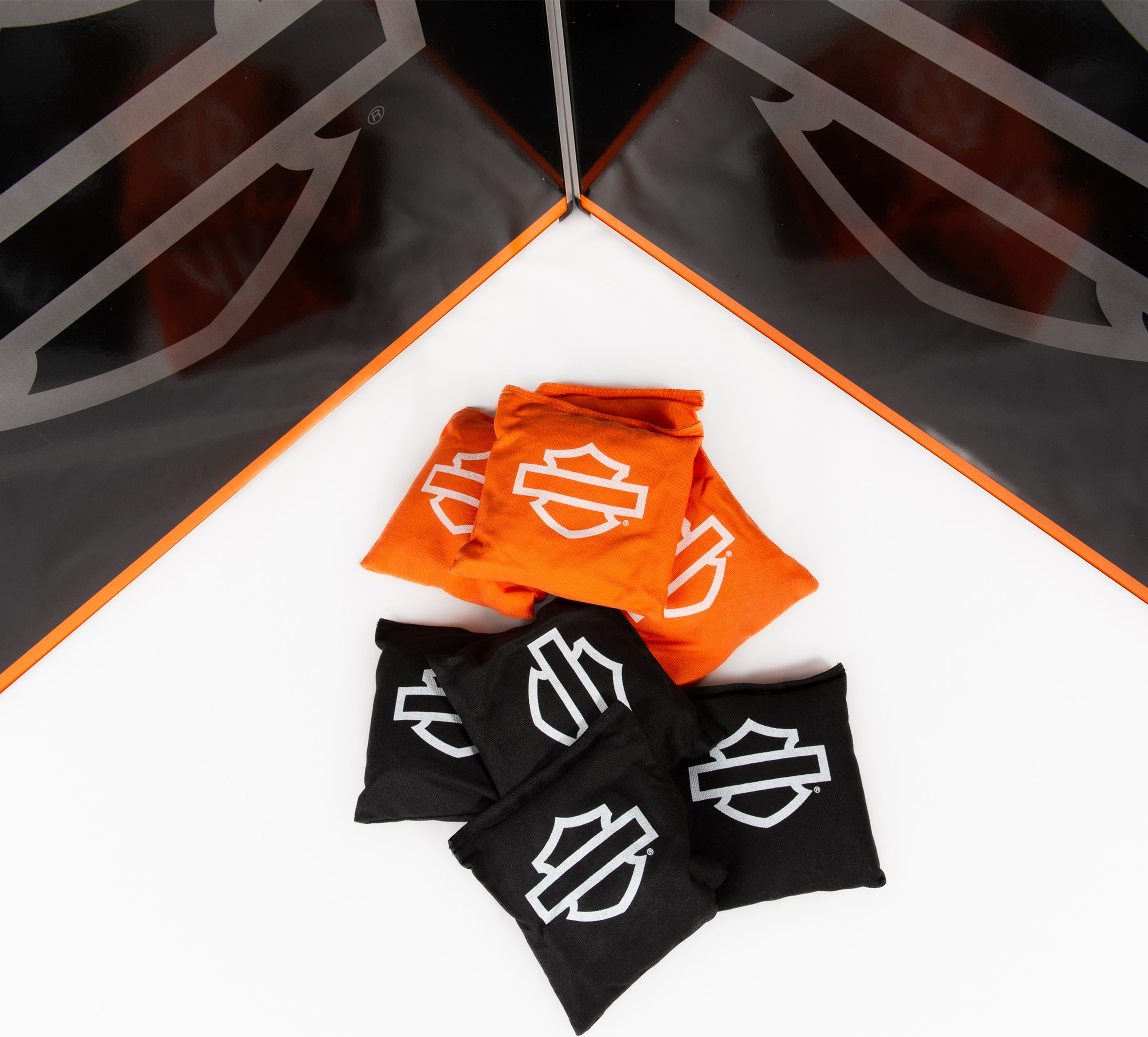 H-D Stealth Cornhole Board