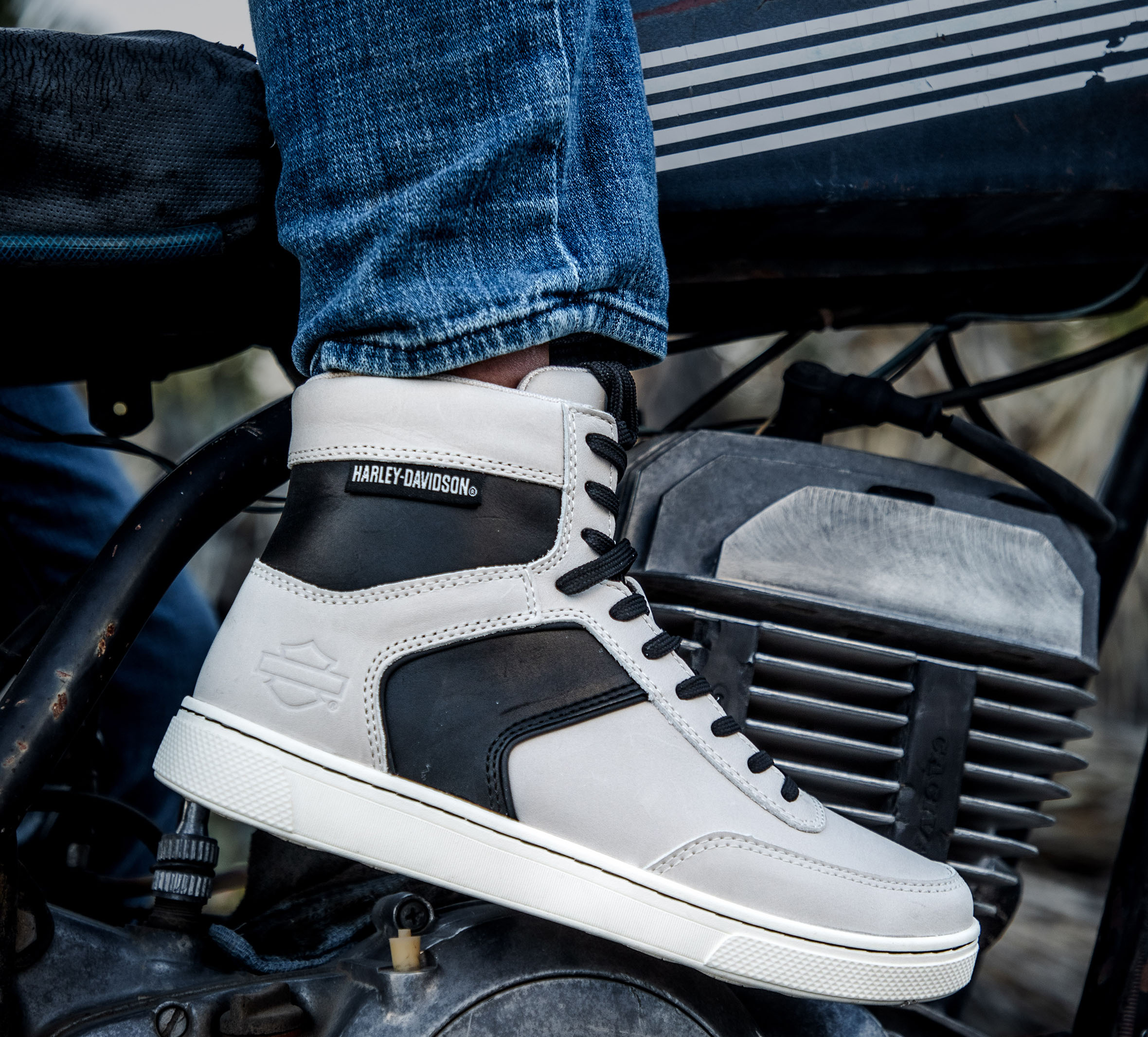 Women's Grady Ride Riding Sneaker CE