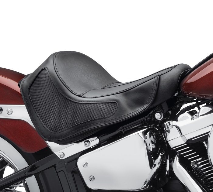 Reach Solo Seat - Deluxe Styling 1