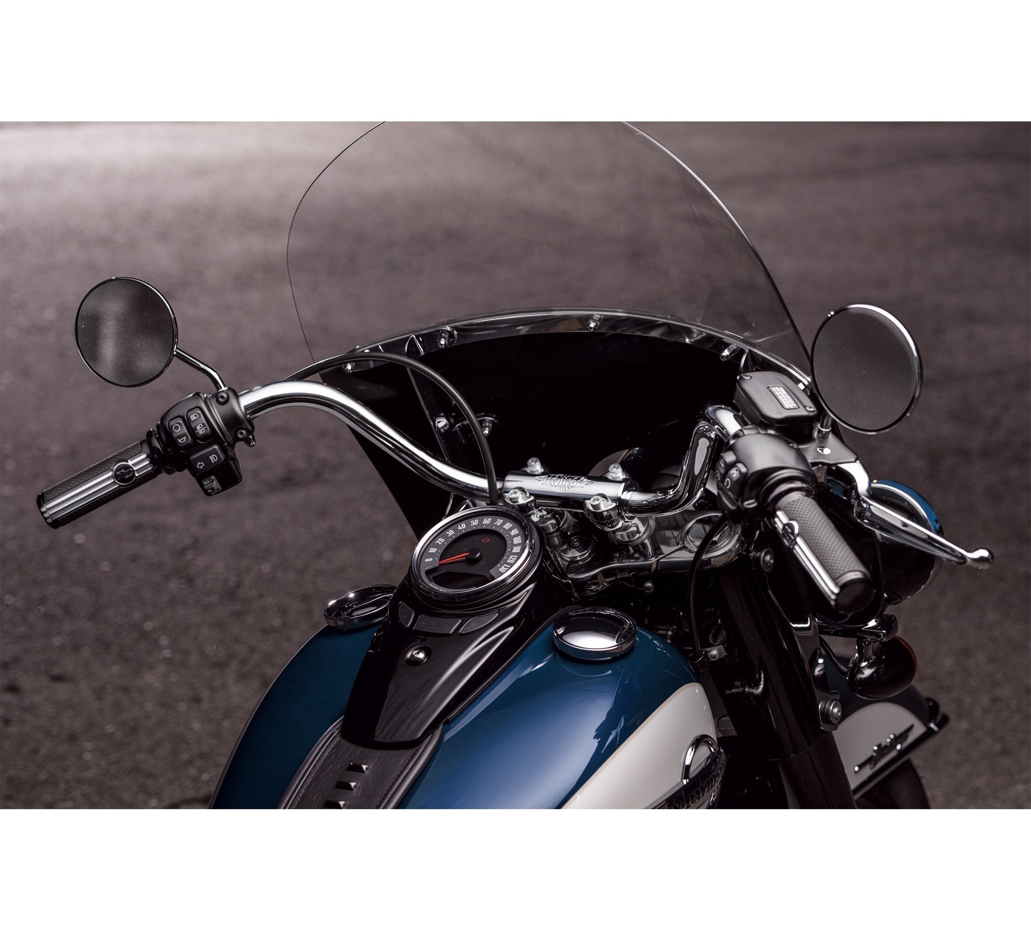 Reach Handlebar - 1.0 in. - Chrome - 55800715 | Harley-Davidson USA