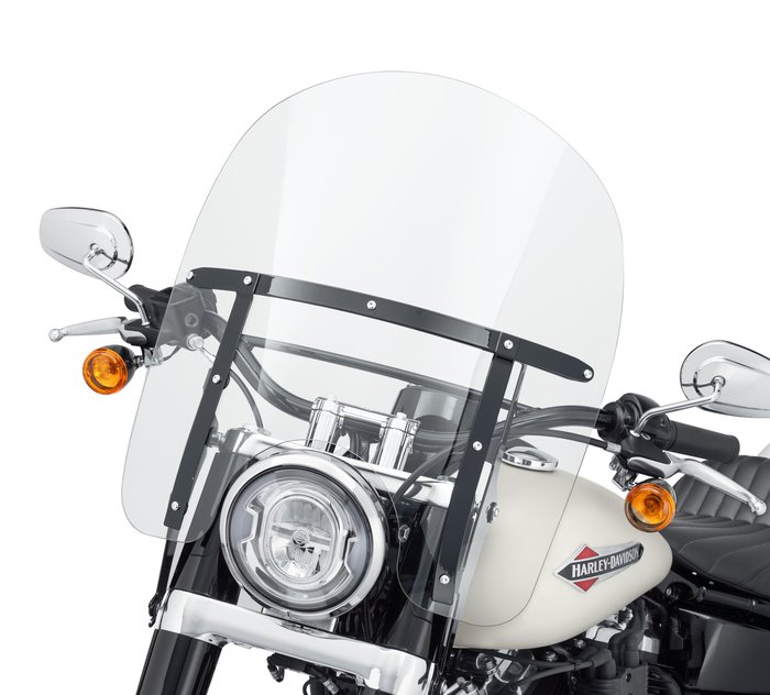 King-Size H-D® Detachables™ 18 in. Windshield 1