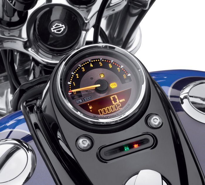 4 In Combination Digital Speedometer Analog Tachometer 70900100c Harley Davidson Usa
