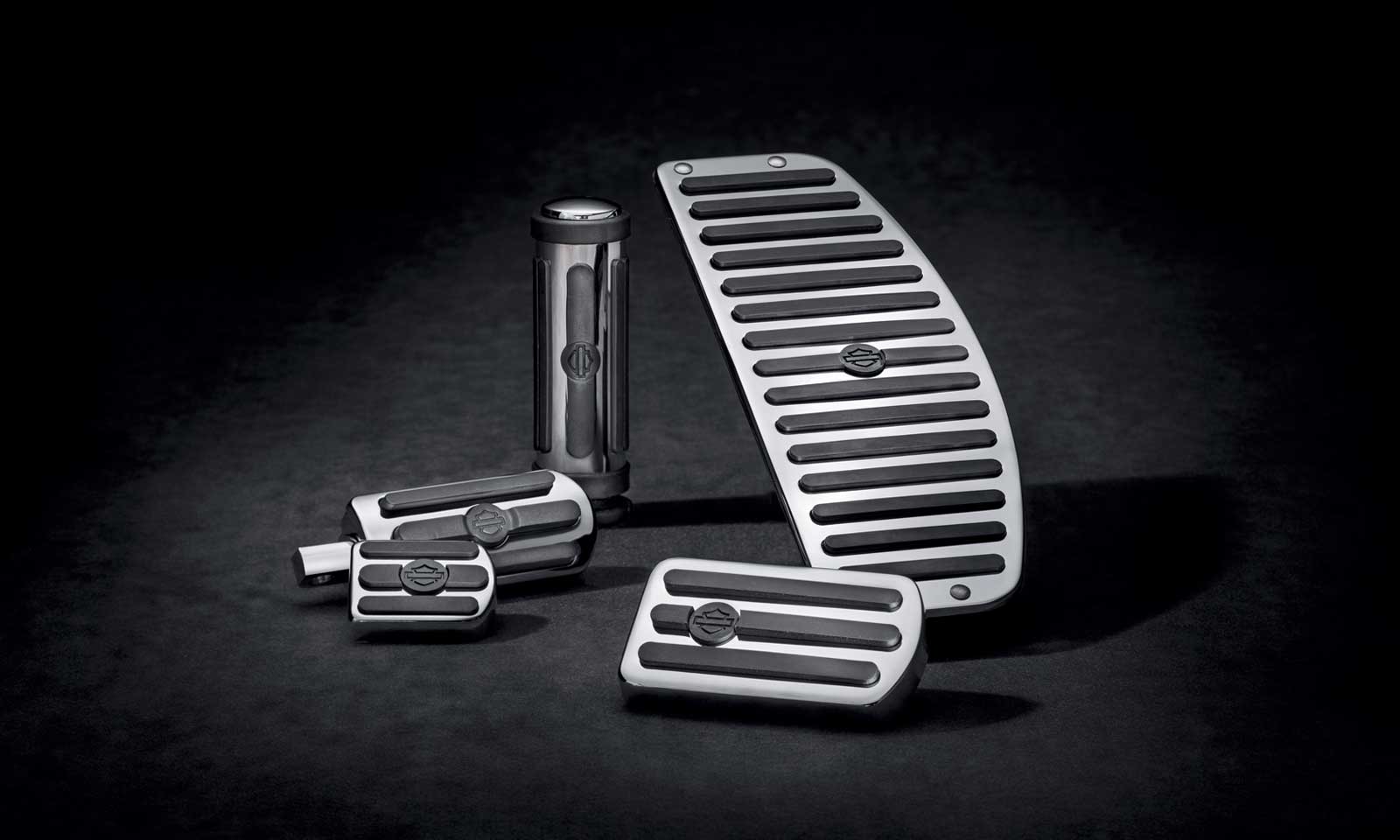 chrome & rubber collection