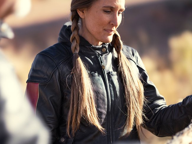 Women's apparel beauty shot