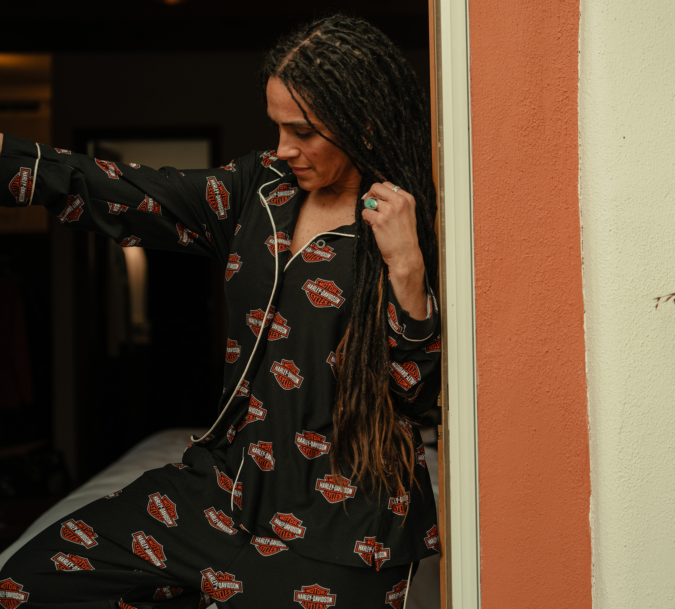 Women's Bar & Shield Button Front Pajama Set