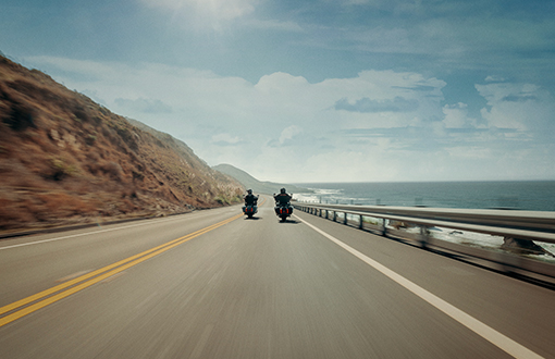 guide touring motorcyles thumbnail
