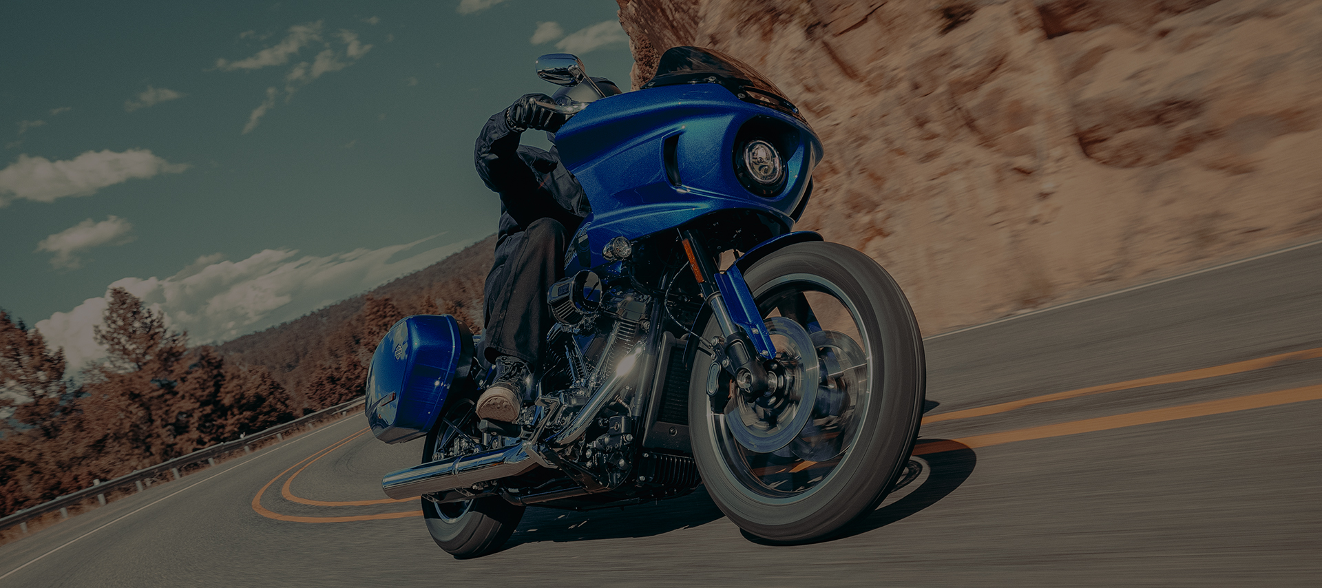 Low Rider® ST Motorcycle Beauty Shot