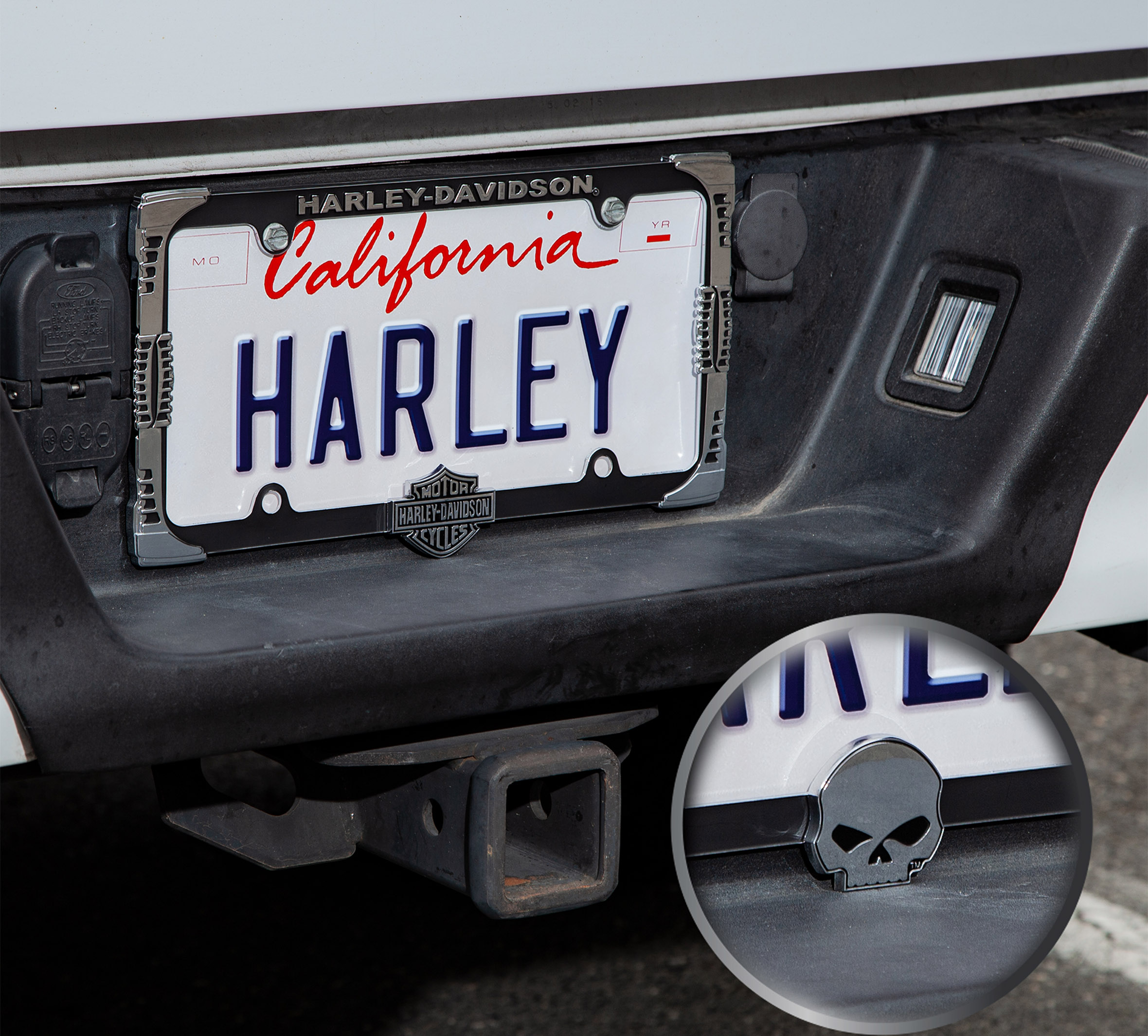 Bar & Shield Steering Wheel Cover and License Frame Kit, set