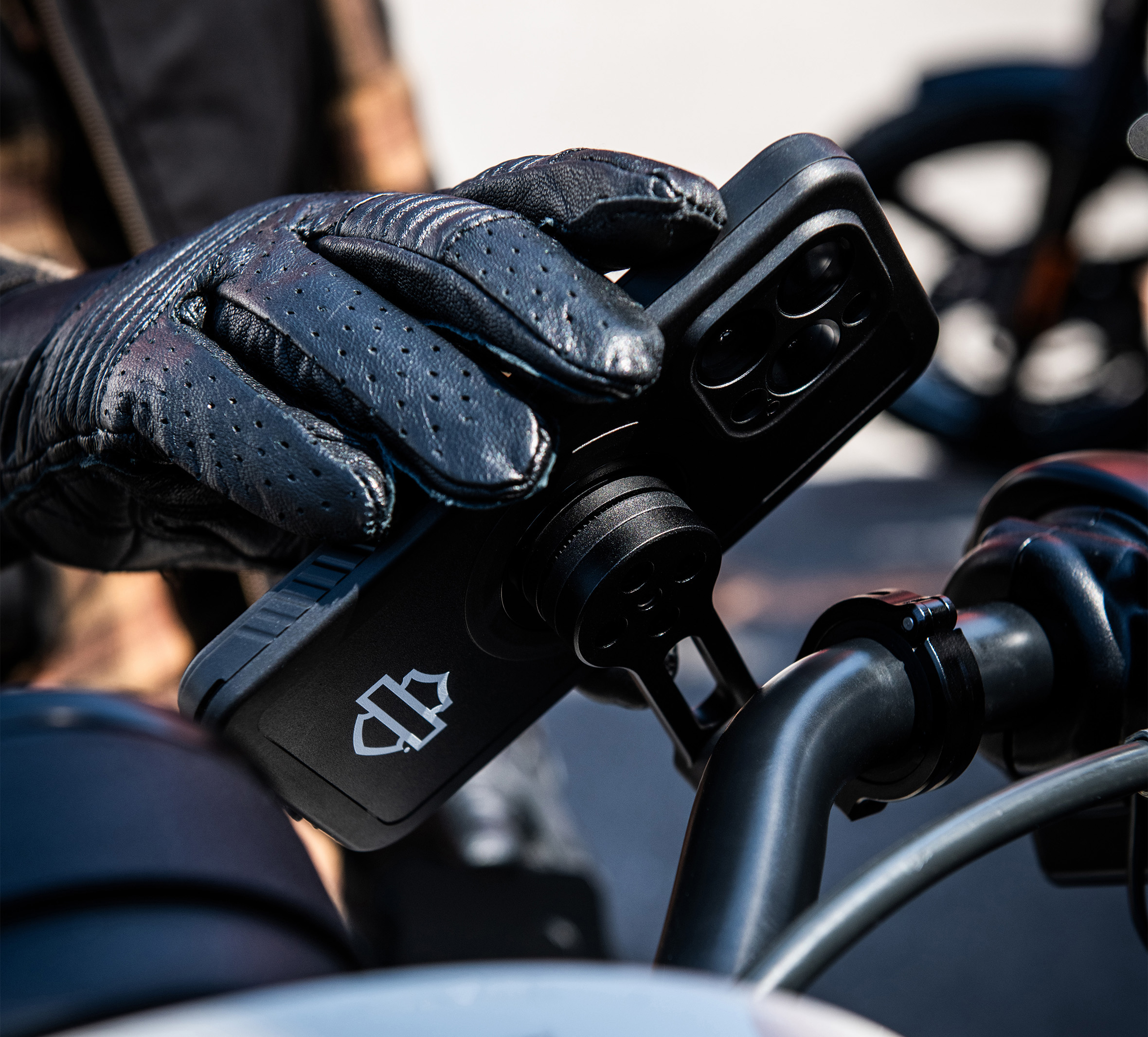 H-D Phone Case Xtreme - Bar & Shield