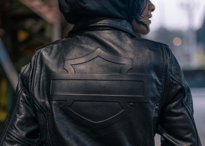 Women's apparel beauty shot