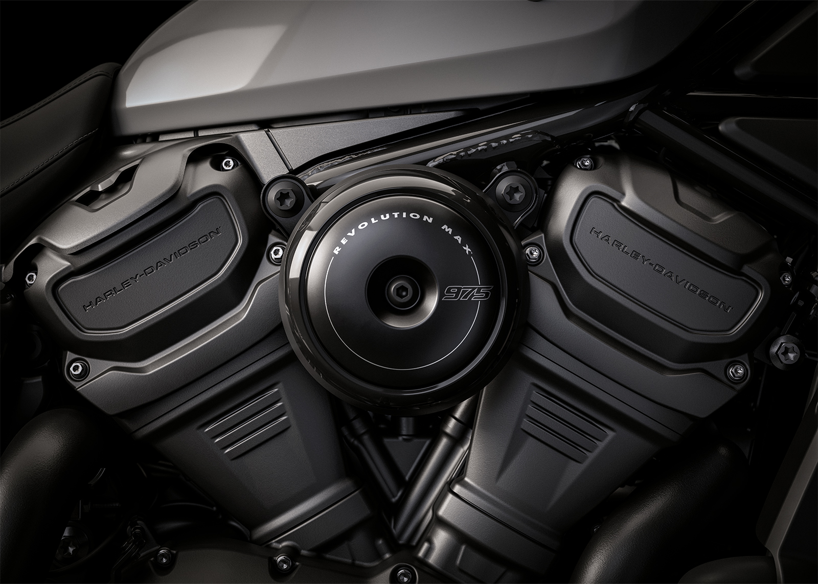 2025 Nightster motorcycle air box/intake