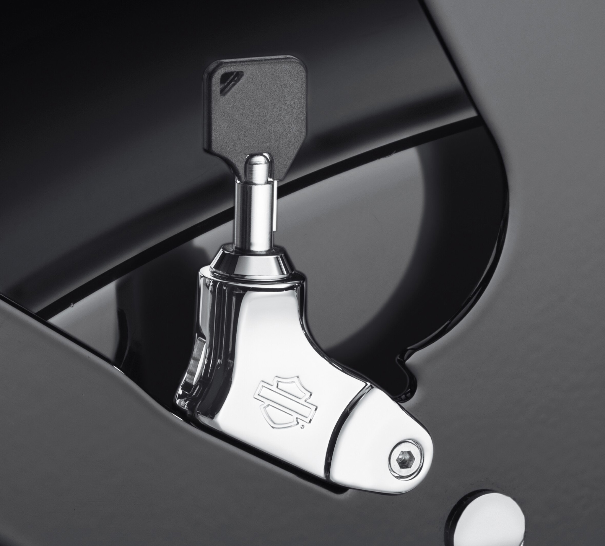 HoldFast Locking Latch - Chrome