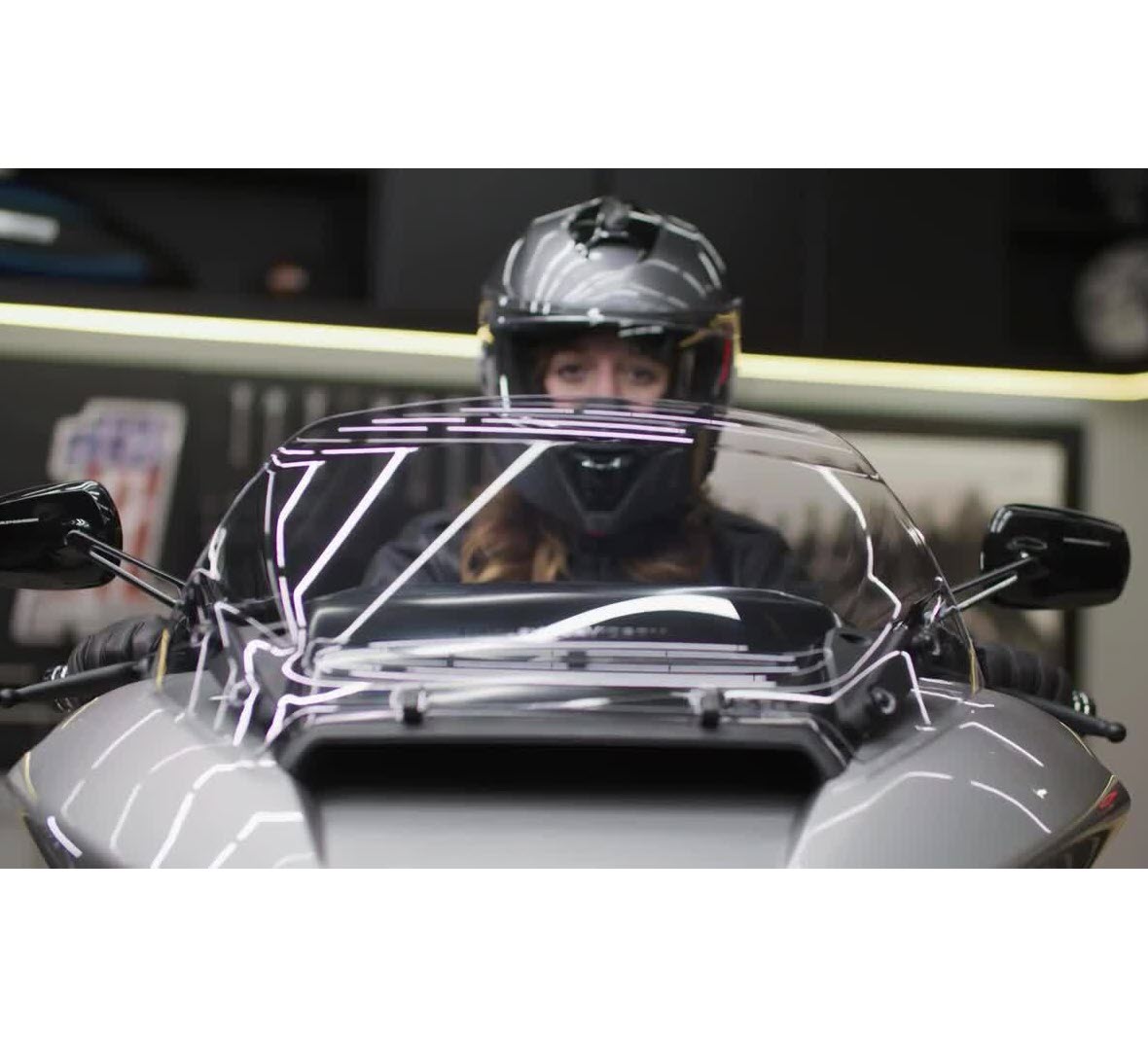 Wind Splitter 12 in. Windshield