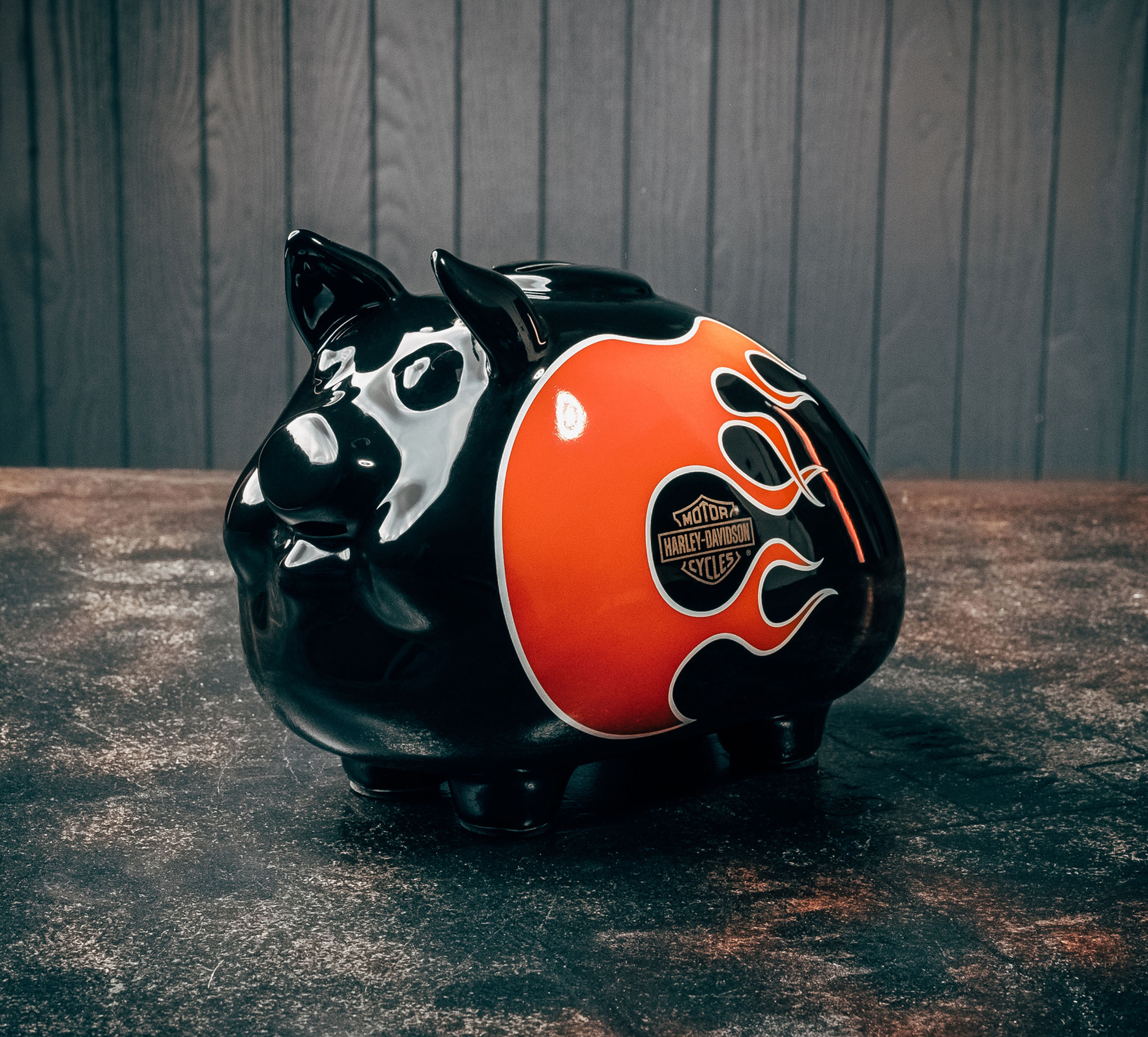 1980 Tank Flames Hog Bank