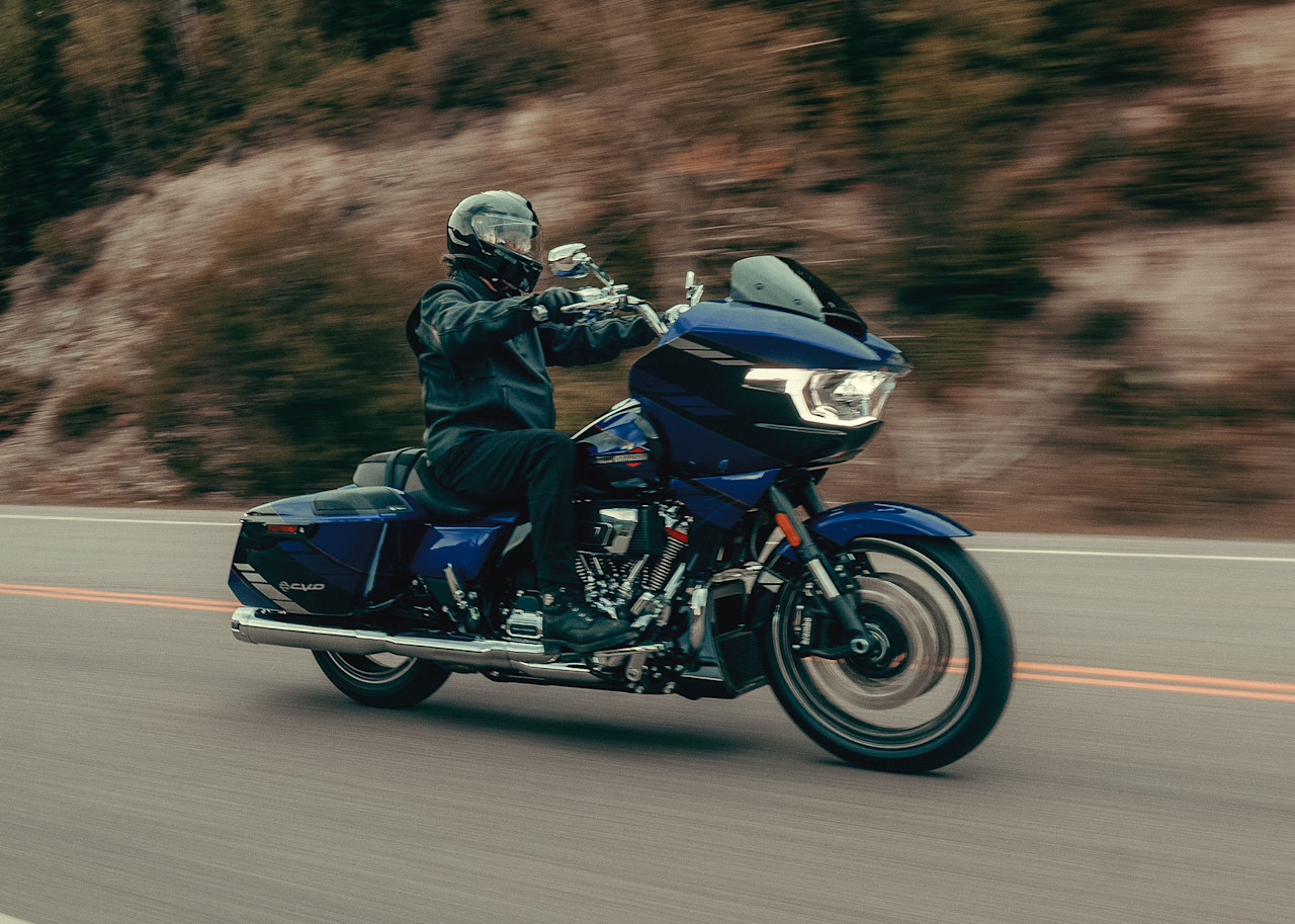 2025 CVO Road Glide Motorcycle | Harley-Davidson USA