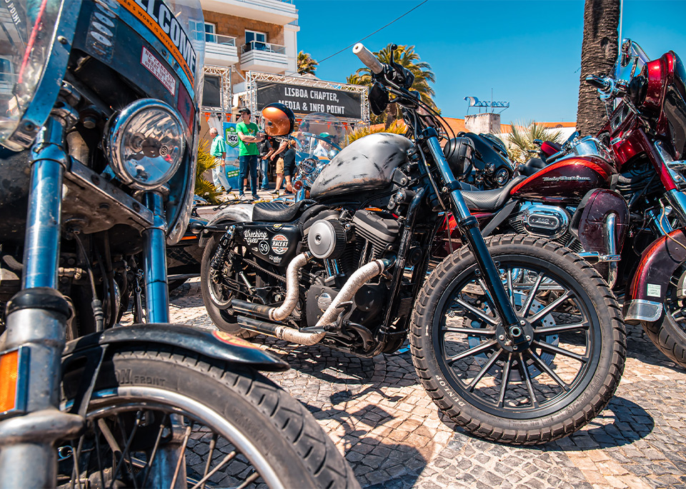 Moto Harley sur un événement   