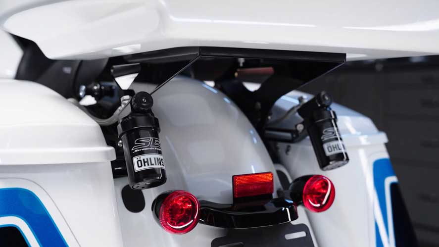 closeup view of shocks