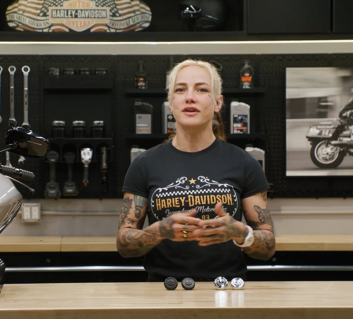 Willie G Skull Front Axle Nut Covers