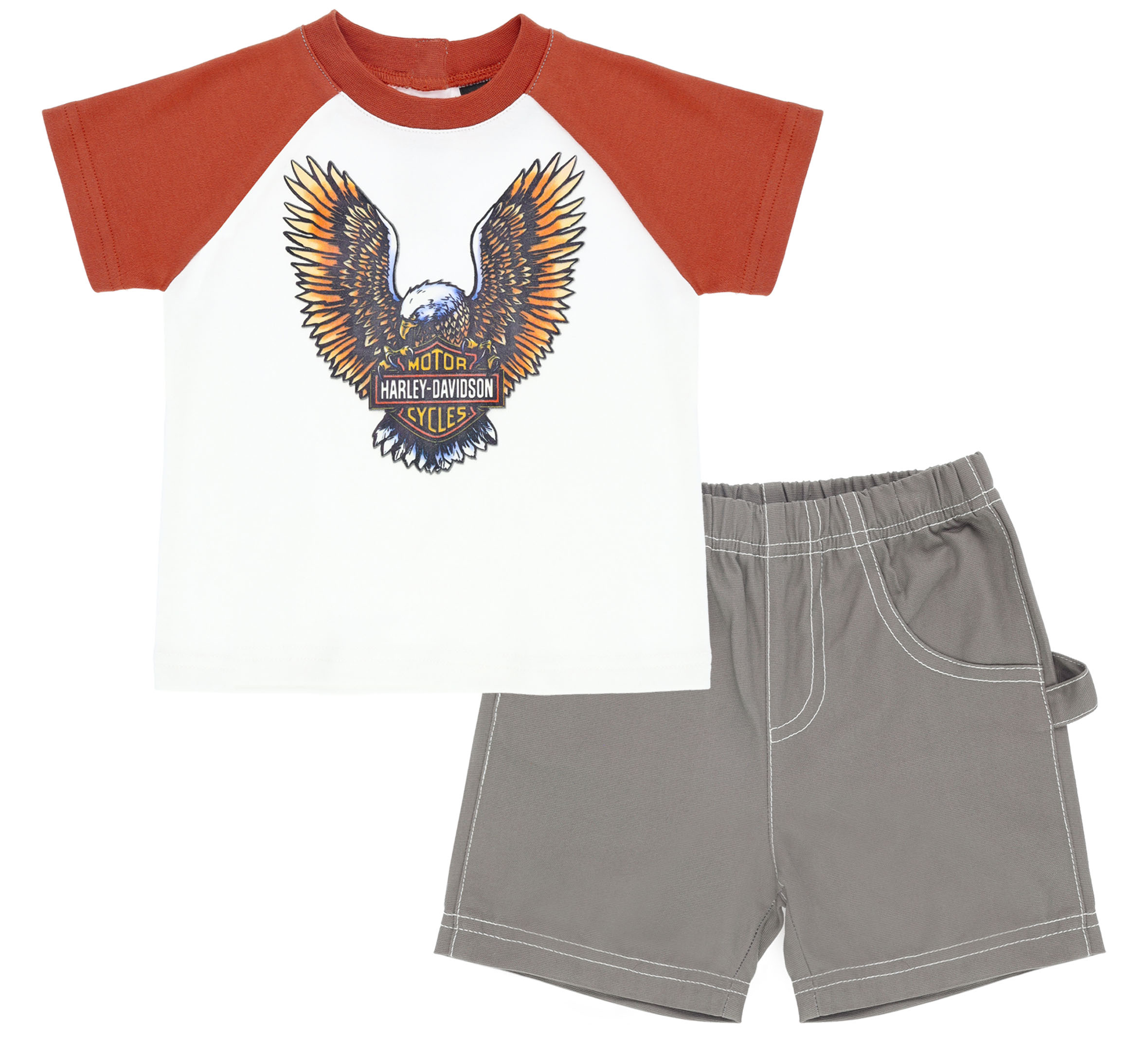 Ensemble deux pièces comprenant un t-shirt raglan et un short en toile