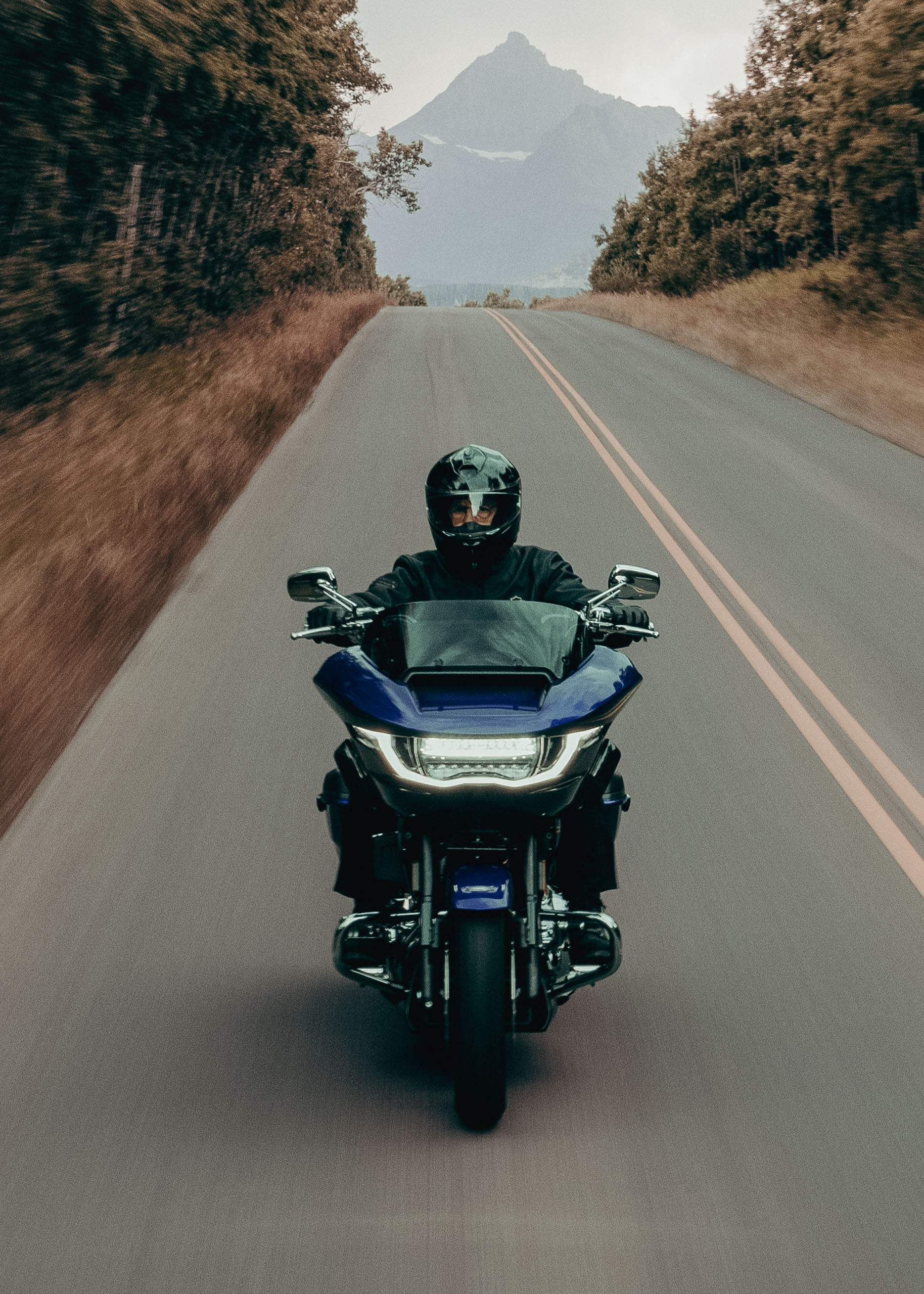 2025 CVO Road Glide Riding Shot