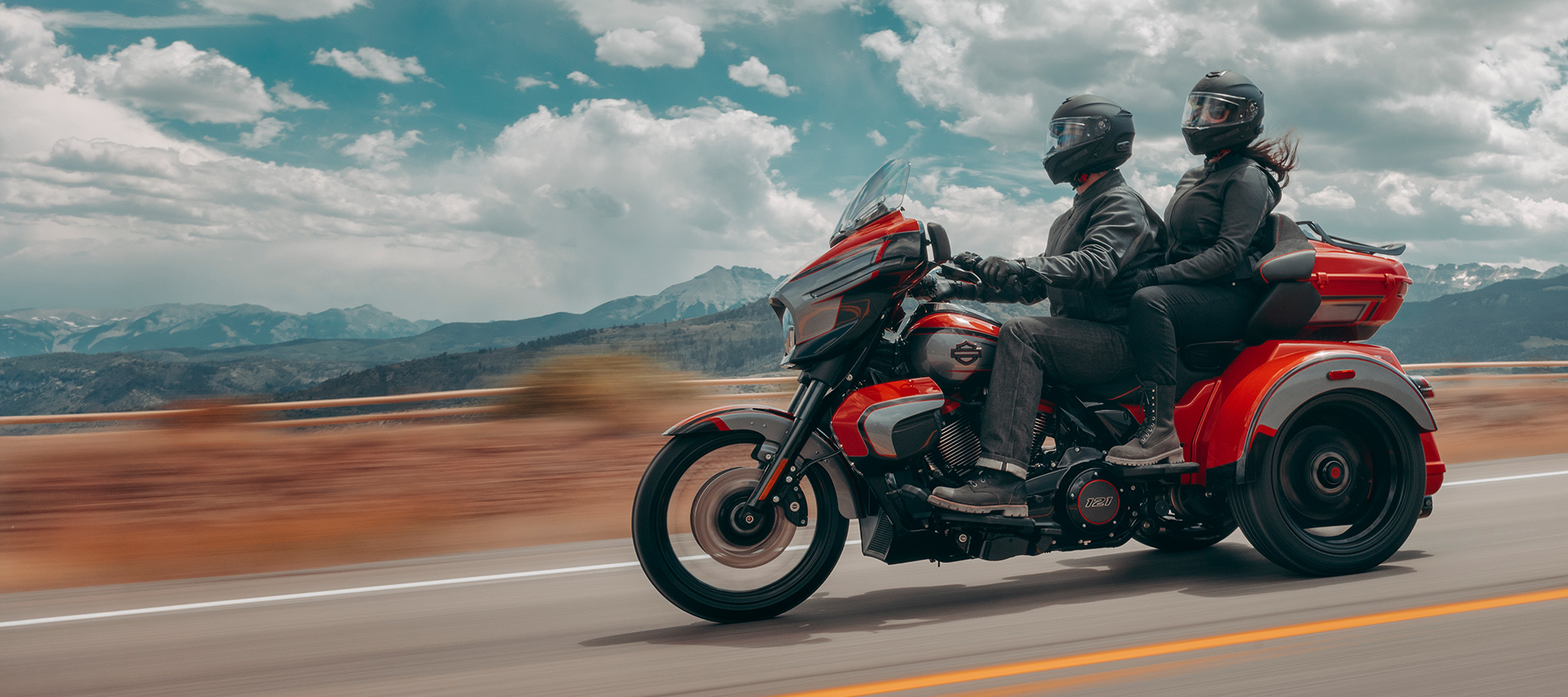 2026 CVO Street Glide 3 Limited rijdend