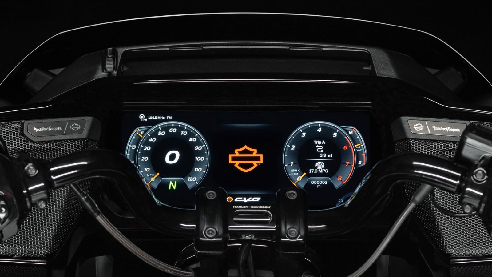 Prezentační snímek motocyklu CVO Road Glide ST