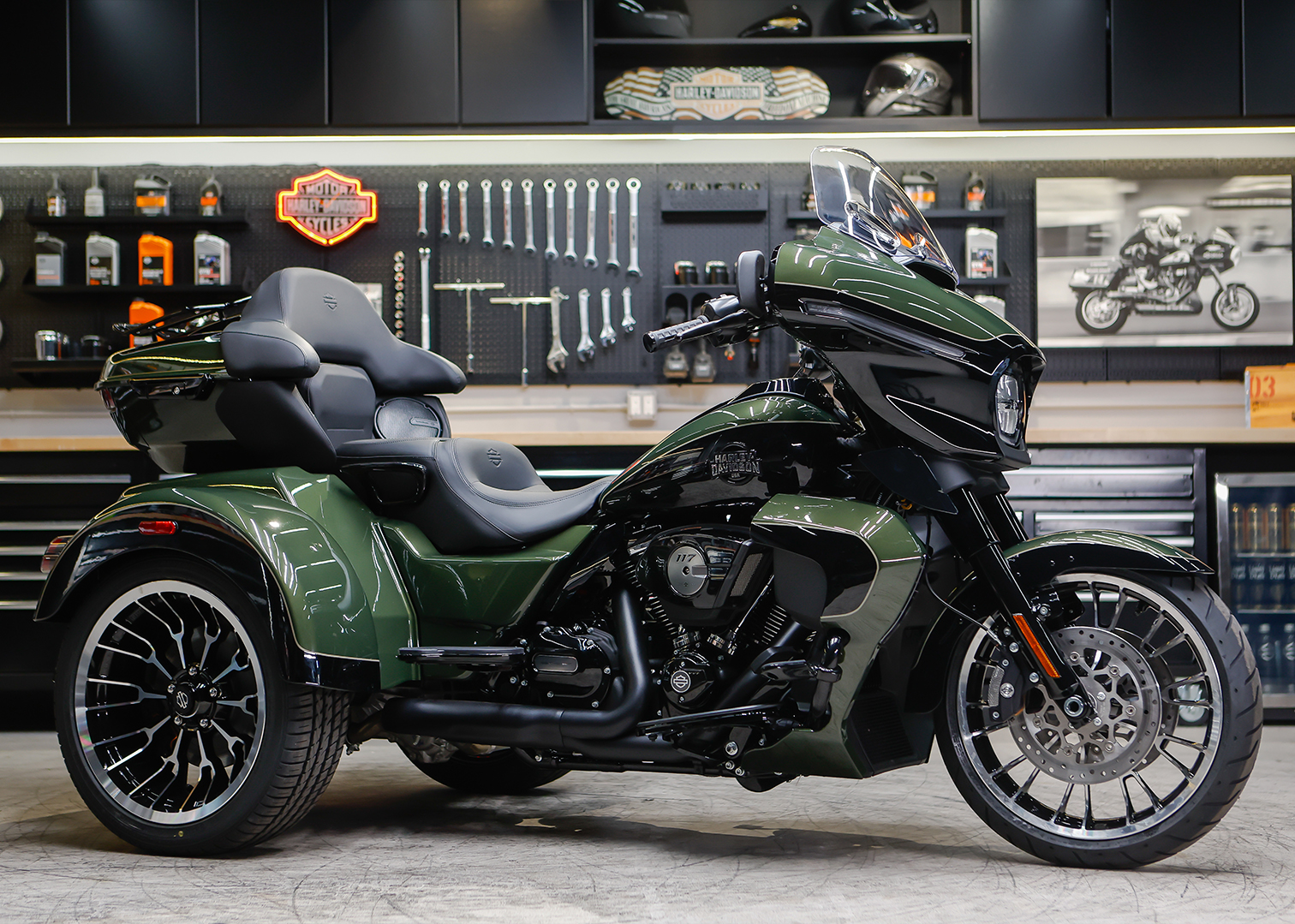 2026 Street Glide 3 Limited Beauty Shot