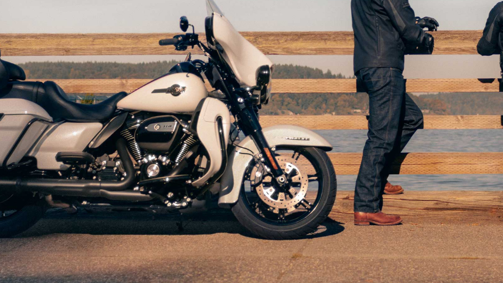 Ultra Limited motorcycle image