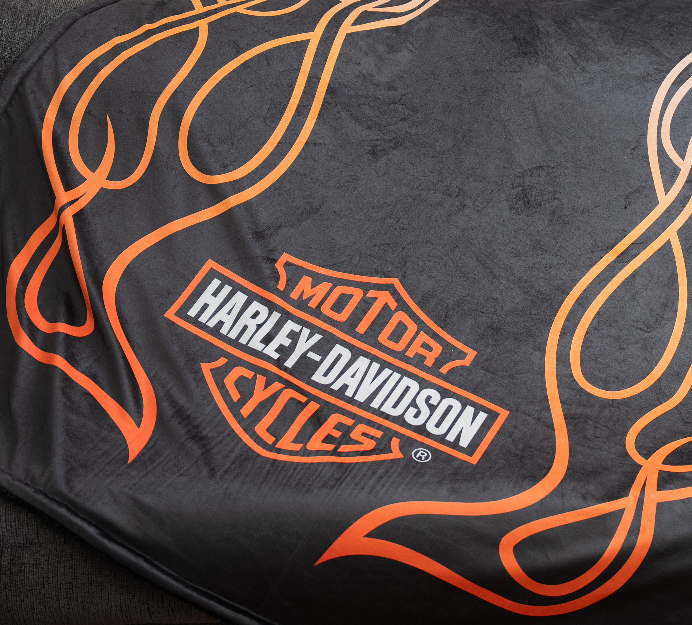 Bar & Shield Flames Blanket