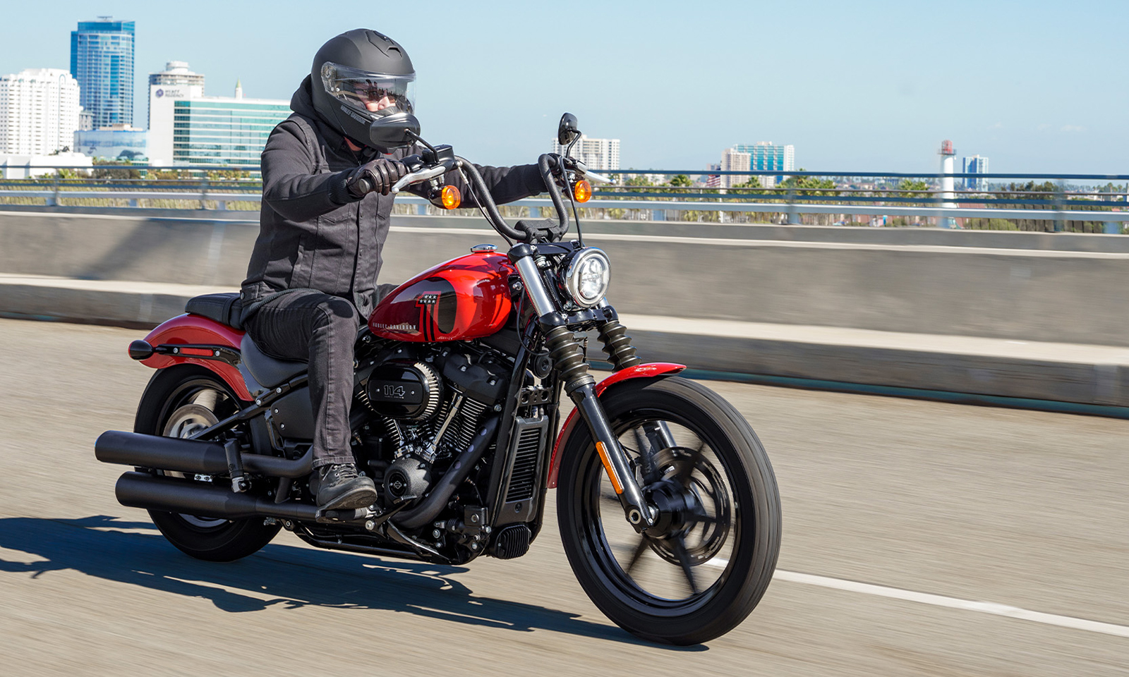 Cruiser motorcycle